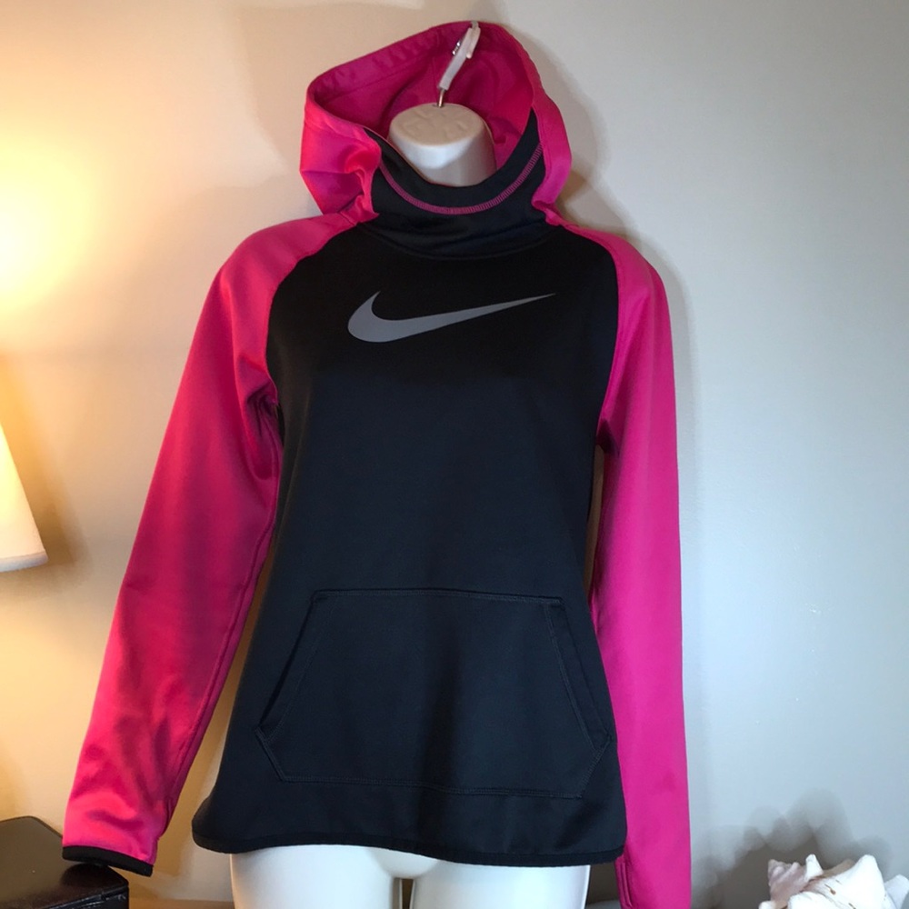 ✔️ Nike ✔️…Girls XL…Dri-Fit Black/Pink Running Hoodie!